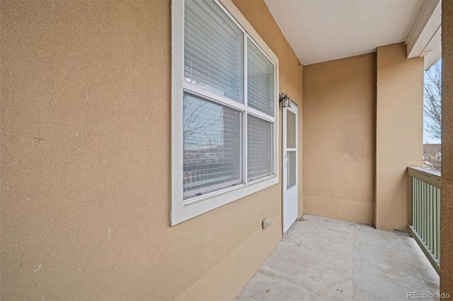 8467 Canyon Rim Circle 302, Englewood, CO 80112