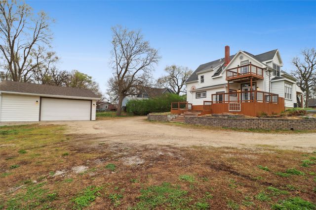 1415 1st Street, Redfield, IA 50233