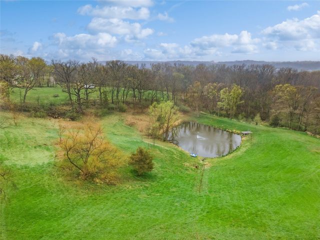 1415 1st Street, Redfield, IA 50233
