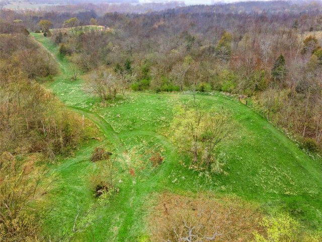 1415 1st Street, Redfield, IA 50233