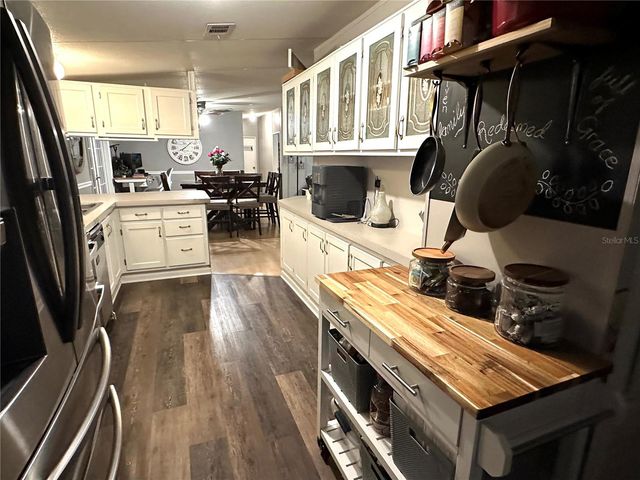 1434 LAKE SHORE DRIVE, Casselberry, FL 32707