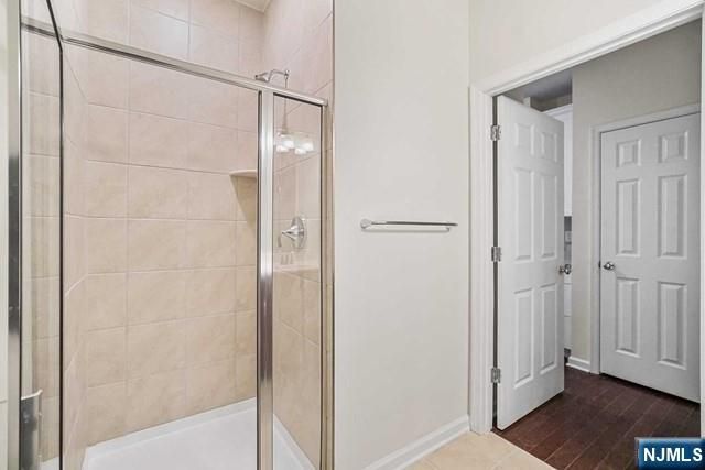 68 Leahy Drive 4904, Wood Ridge, NJ 07075