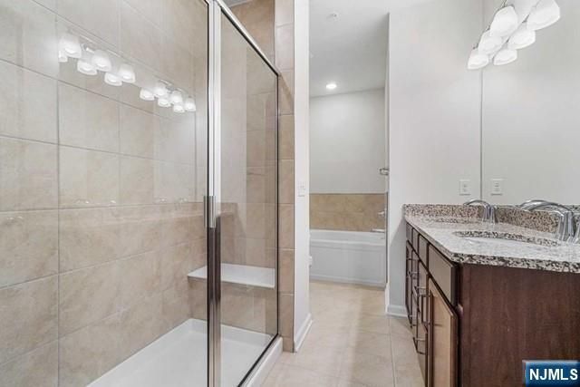 68 Leahy Drive 4904, Wood Ridge, NJ 07075