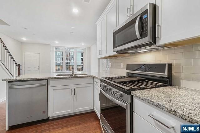 68 Leahy Drive 4904, Wood Ridge, NJ 07075