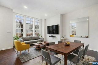 68 Leahy Drive 4904, Wood Ridge, NJ 07075