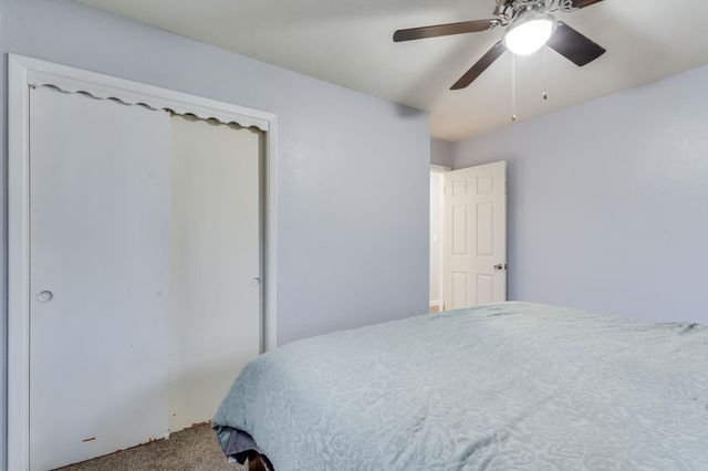 2409 W Wildwood Ln, Wichita, KS 67217