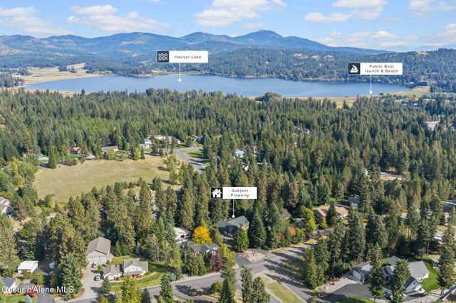 18407 W Rice Ave, Hauser, ID 83854