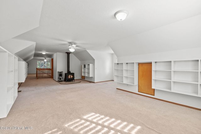 18407 W Rice Ave, Hauser, ID 83854