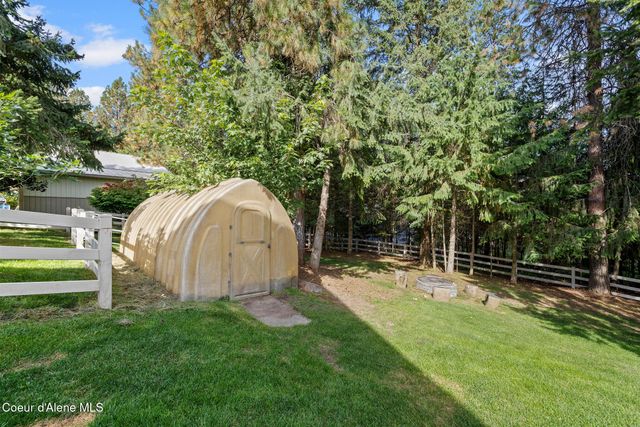 18407 W Rice Ave, Hauser, ID 83854