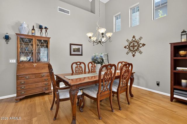 6901 W PEAK VIEW Road, Peoria, AZ 85383