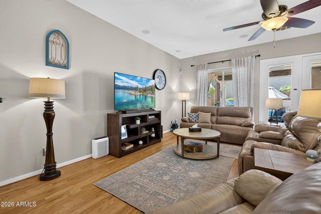 6901 W PEAK VIEW Road, Peoria, AZ 85383
