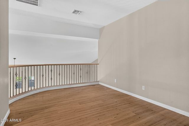 6901 W PEAK VIEW Road, Peoria, AZ 85383