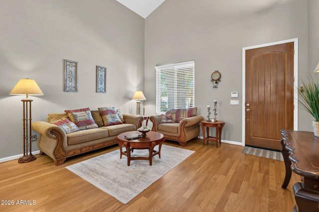6901 W PEAK VIEW Road, Peoria, AZ 85383