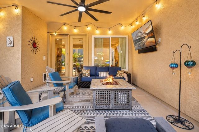 6901 W PEAK VIEW Road, Peoria, AZ 85383