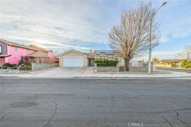 38659 Angele Trumpet Court, Palmdale, CA 93550