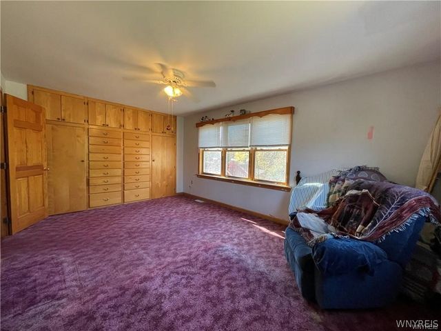 9954 Vermont Hill Road, Holland, NY 14080