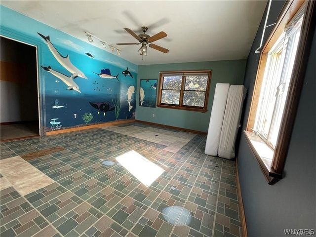9954 Vermont Hill Road, Holland, NY 14080