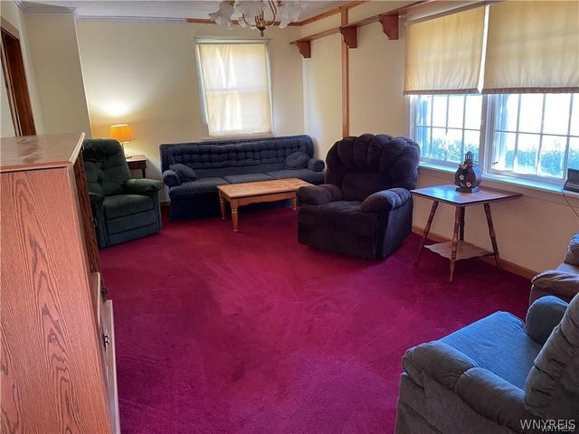9954 Vermont Hill Road, Holland, NY 14080