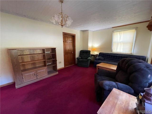 9954 Vermont Hill Road, Holland, NY 14080