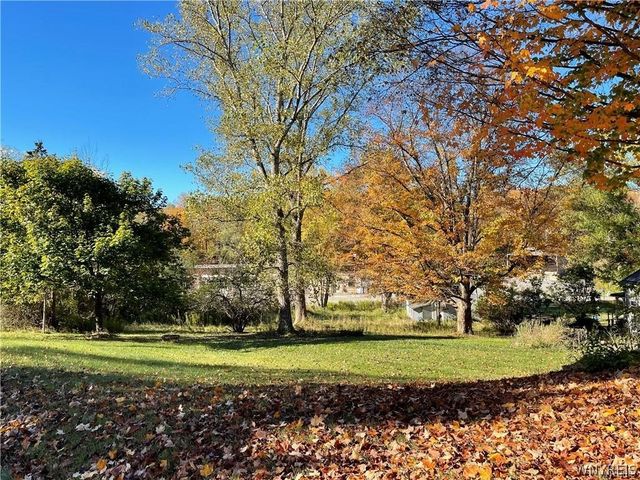9954 Vermont Hill Road, Holland, NY 14080