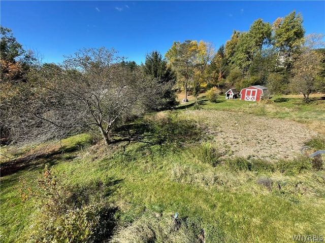 9954 Vermont Hill Road, Holland, NY 14080