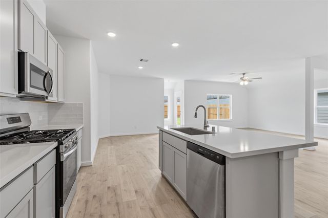 12743 Dina Springs Lane, Magnolia, TX 77354