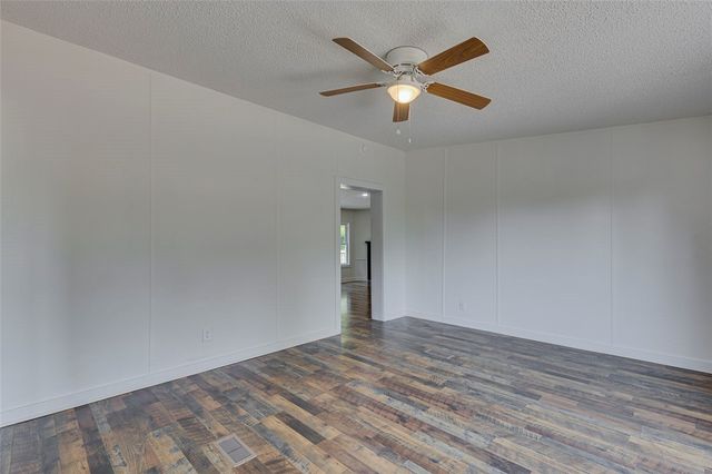 208 Meadow Hills Drive, Anderson, SC 29624