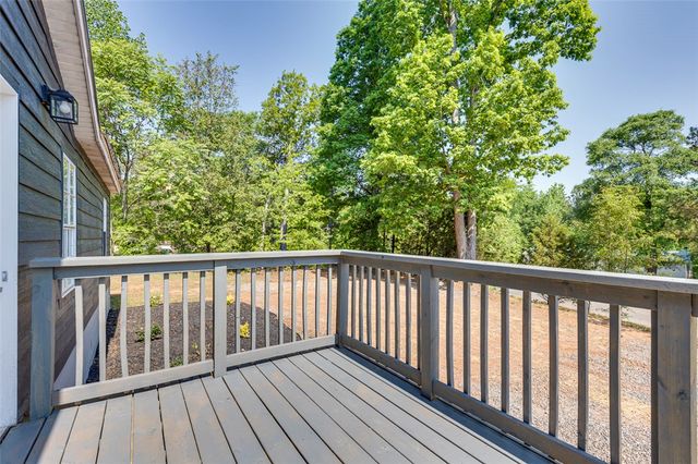 208 Meadow Hills Drive, Anderson, SC 29624