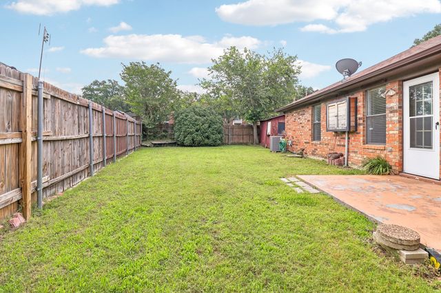 204 Nixon Street, Coppell, TX 75019
