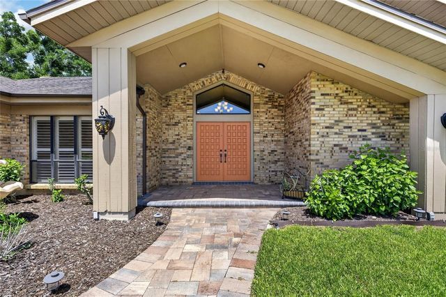 2001 CIMMARON RUN DRIVE, Valrico, FL 33594