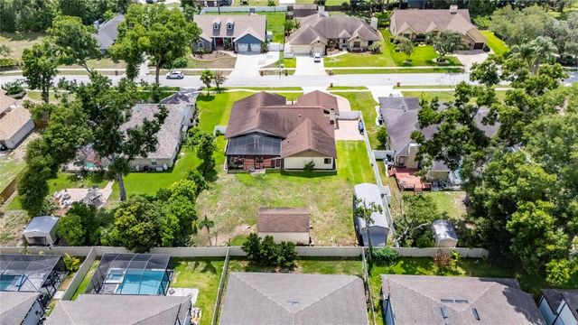 2001 CIMMARON RUN DRIVE, Valrico, FL 33594
