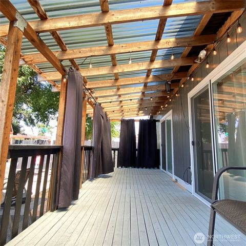 3808 S Wilkeson Street, Tacoma, WA 98418