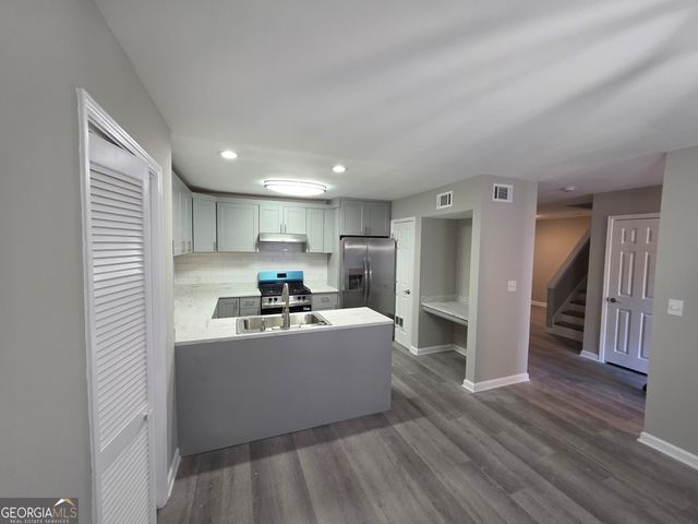 2788 Coventry Green SE, Conyers, GA 30013