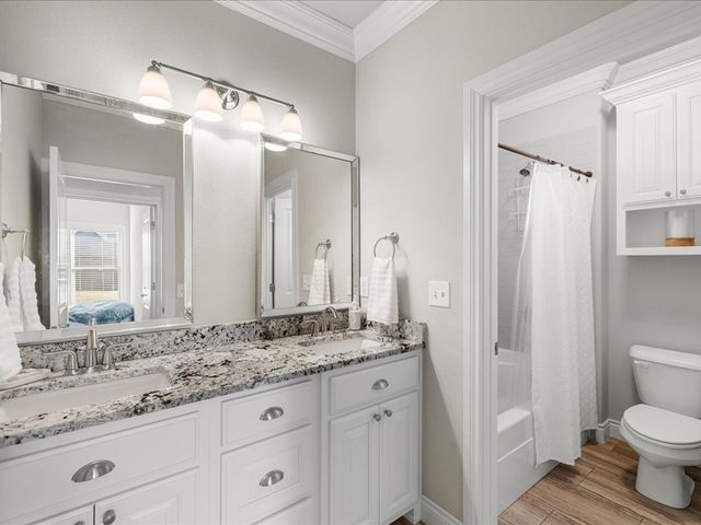 4100 NE Miner Court, Bentonville, AR 72712