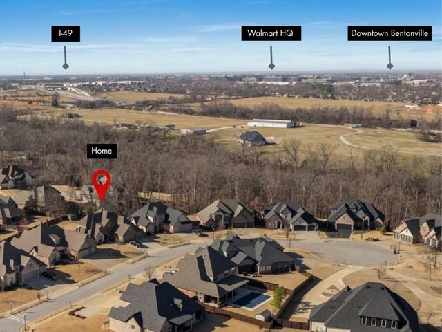 4100 NE Miner Court, Bentonville, AR 72712