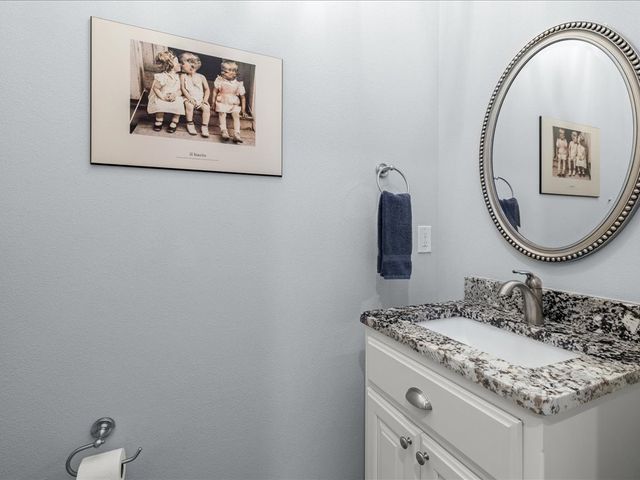 4100 NE Miner Court, Bentonville, AR 72712