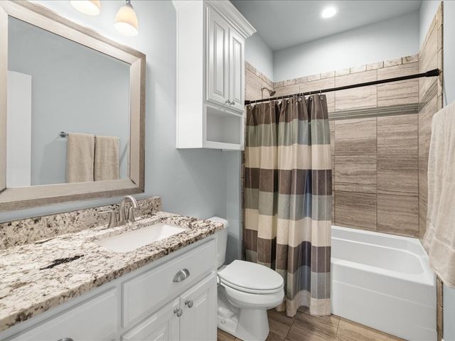 4100 NE Miner Court, Bentonville, AR 72712