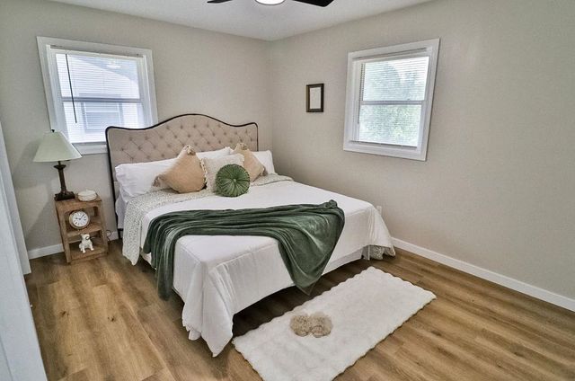 1605 N Illinois Ave, Wichita, KS 67203