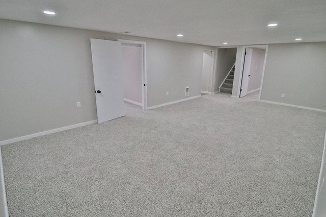 1605 N Illinois Ave, Wichita, KS 67203
