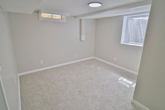 1605 N Illinois Ave, Wichita, KS 67203
