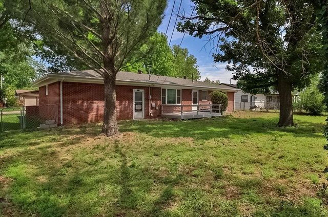 1605 N Illinois Ave, Wichita, KS 67203