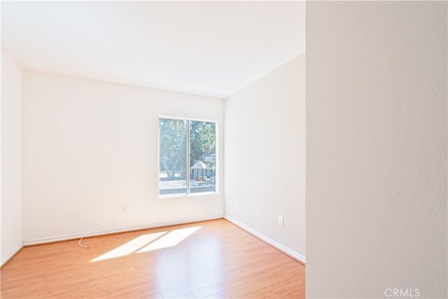 18350 Hatteras 206, Tarzana, CA 91356