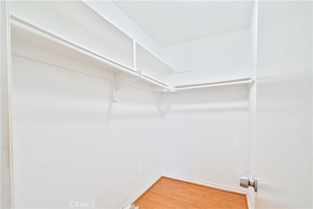 18350 Hatteras 206, Tarzana, CA 91356