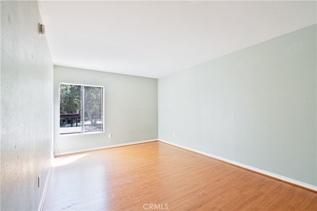 18350 Hatteras 206, Tarzana, CA 91356