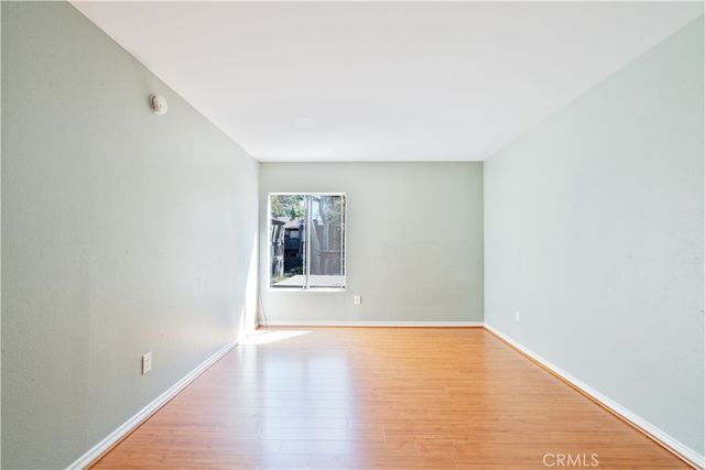 18350 Hatteras 206, Tarzana, CA 91356