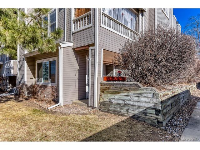 5745 W Atlantic Pl 104, Lakewood, CO 80227