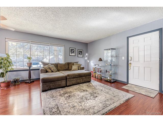 5745 W Atlantic Pl 104, Lakewood, CO 80227