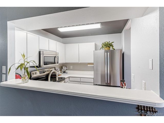 5745 W Atlantic Pl 104, Lakewood, CO 80227