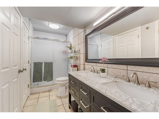 5745 W Atlantic Pl 104, Lakewood, CO 80227