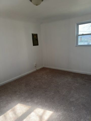 2054 Mazette Pl, Ingram, PA 15205